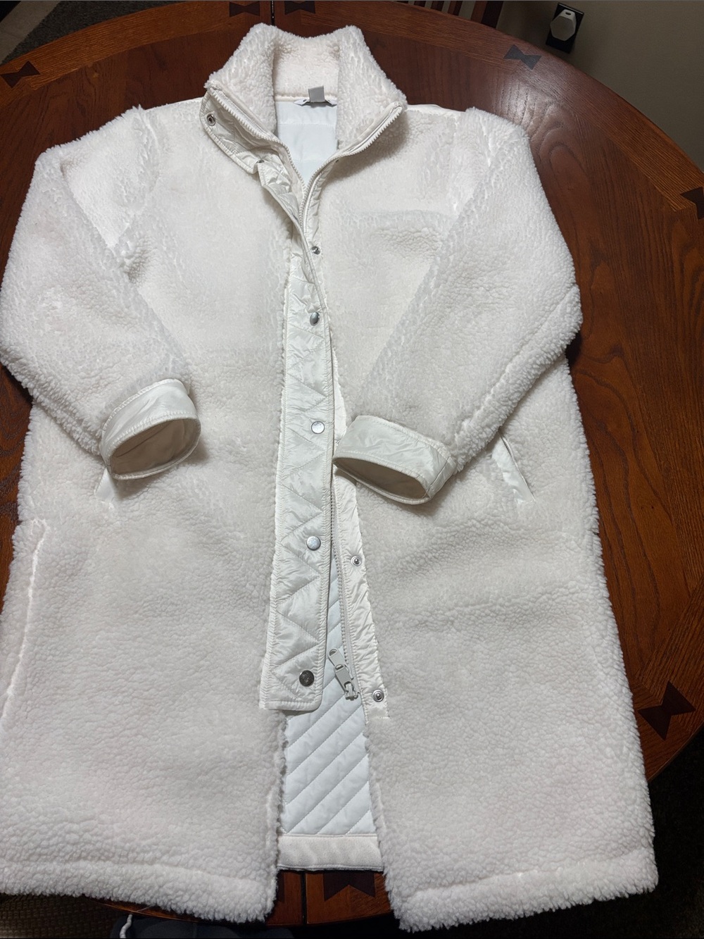 Athleta Cozy Day Hybrid long Sherpa Coat